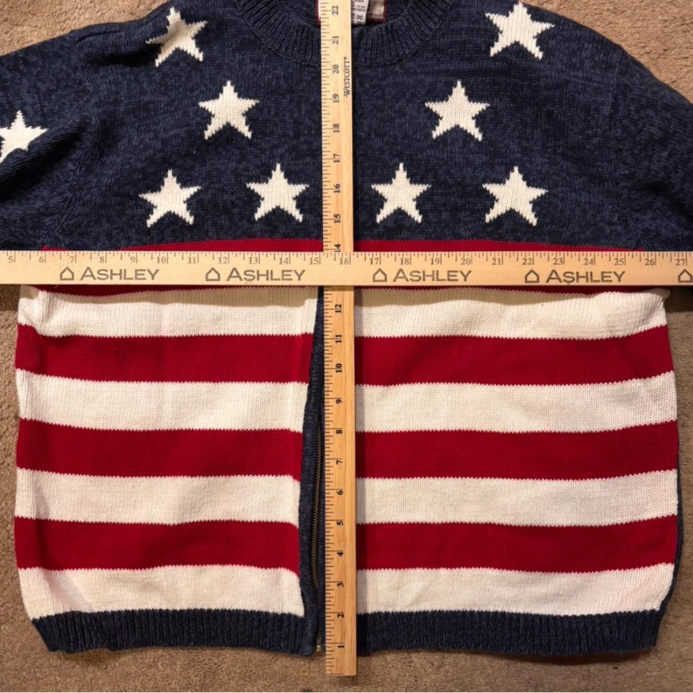 Vintage American Flag Zip-Up Sweater - Picture 2 of 4